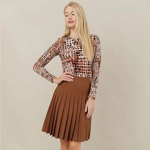 Apparalel Infinity Skirt in Caramel